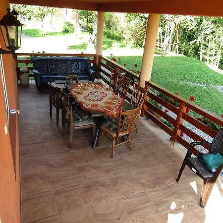 Patakmenti Vendeghaz Guest house Ghidut